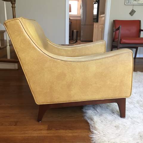 Mid century modern lounge chair by Davis Furniture