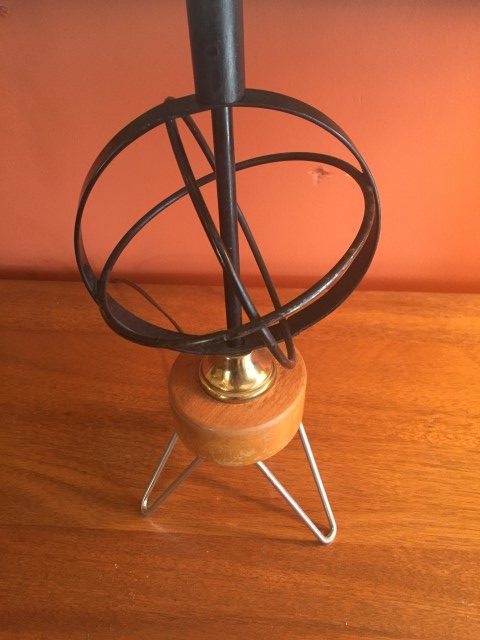 mid-century-modern-table-lamp-george-nelson-style