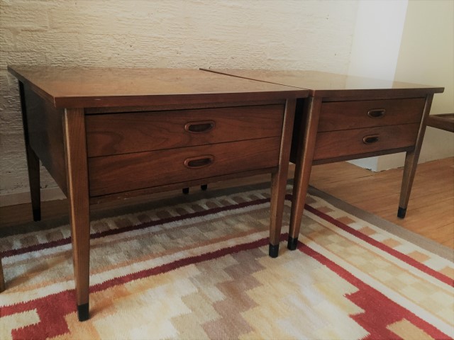 Mid Century Modern End Tables With, Mid Century Modern End Table With Drawer