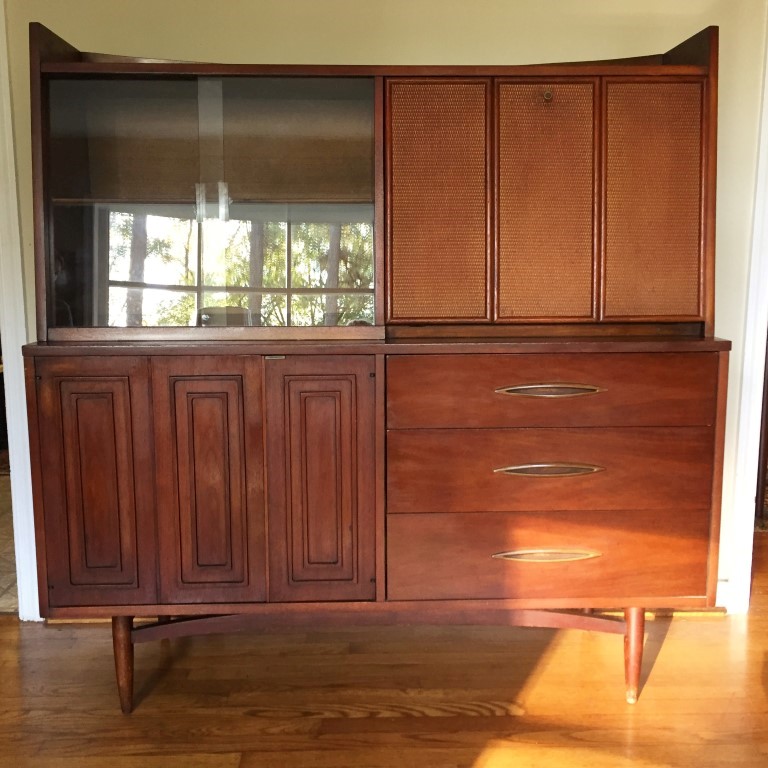 Vintage Bar Credenza from Broyhill's Sculptra Line
