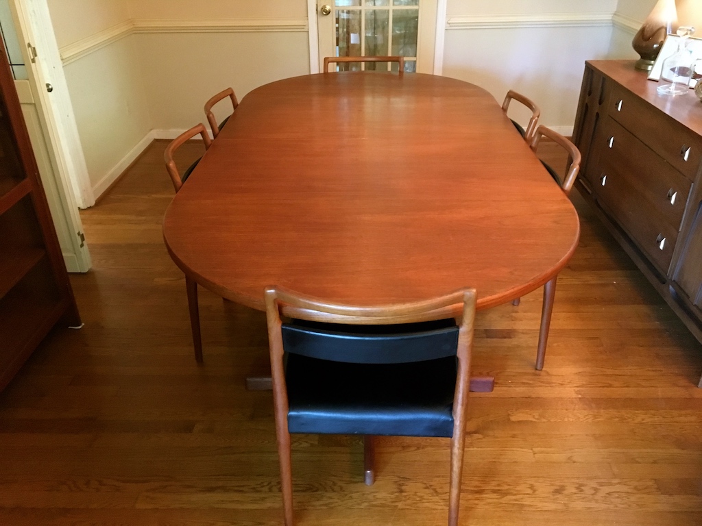Danish Modern Teak Dining Table with Six Chairs by Munch ... (1024 x 768 Pixel)