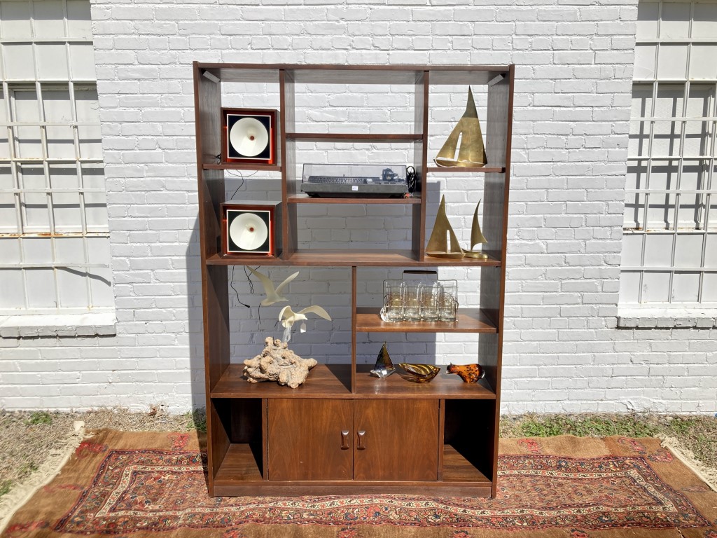 https://epochfurnishings.com/wp-content/uploads/2023/03/room-divider-walnut-shelving-media-record-storage-vintage-mid-century-modern-8.jpg