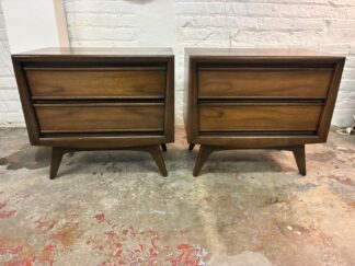 Pair Mid Century Modern Walnut Nightstands Attributed to United Furniture