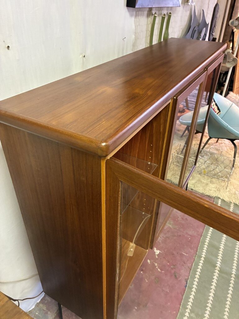 Illuminating Danish Modern Teak Display China Cabinet by Ramus - Image 8