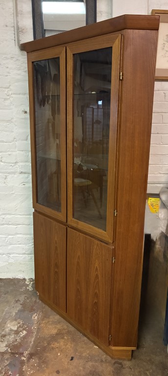 Illuminating Danish Modern Teak Corner Cabinet by Scovby - Image 7