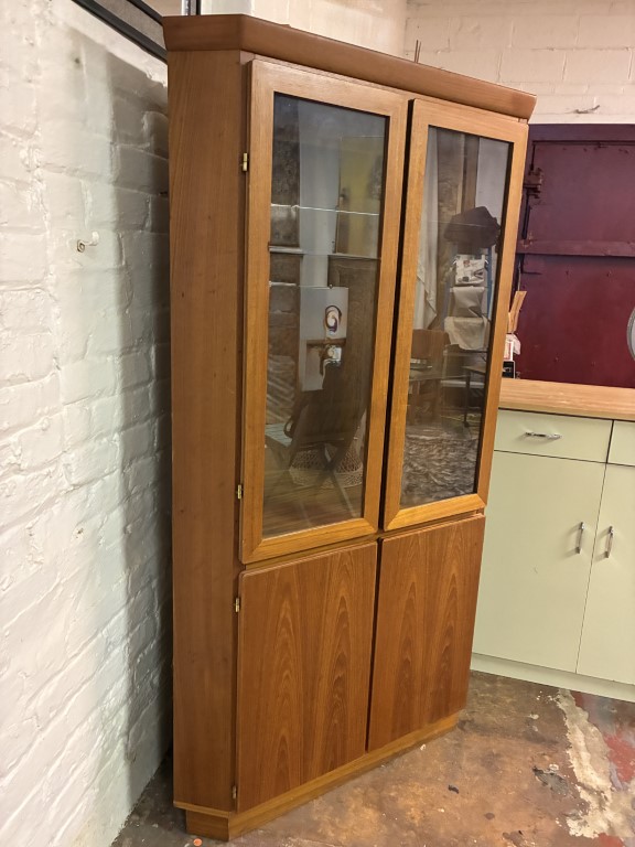Illuminating Danish Modern Teak Corner Cabinet by Scovby - Image 2