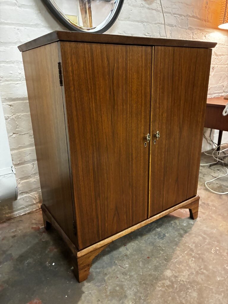 Flip Top Walnut Mini Bar Liquor Cabinet - Image 2