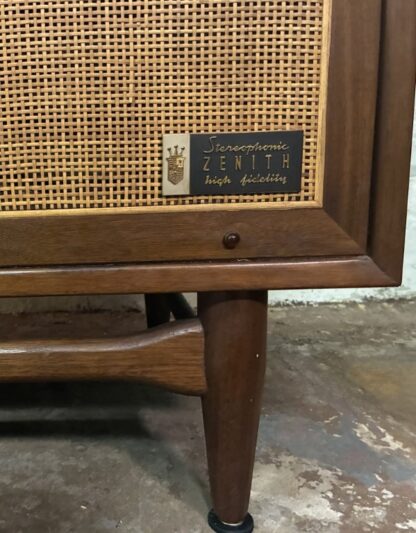 MCM Zenith Walnut & Cane Stereo Console, Turntable & Radio – EPOCH