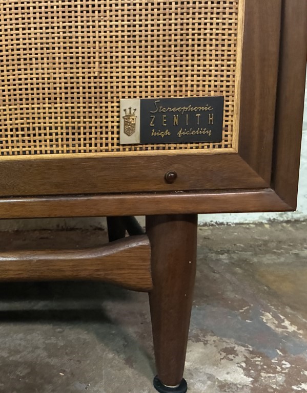 MCM Zenith Walnut & Cane Stereo Console, Turntable & Radio - Image 17