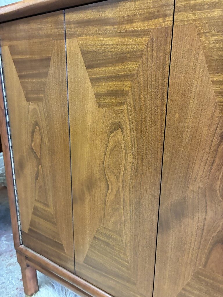 Mahogany & Cherry Credenza Attributed to Renzo Rutili for Johnson Furniture - Image 14