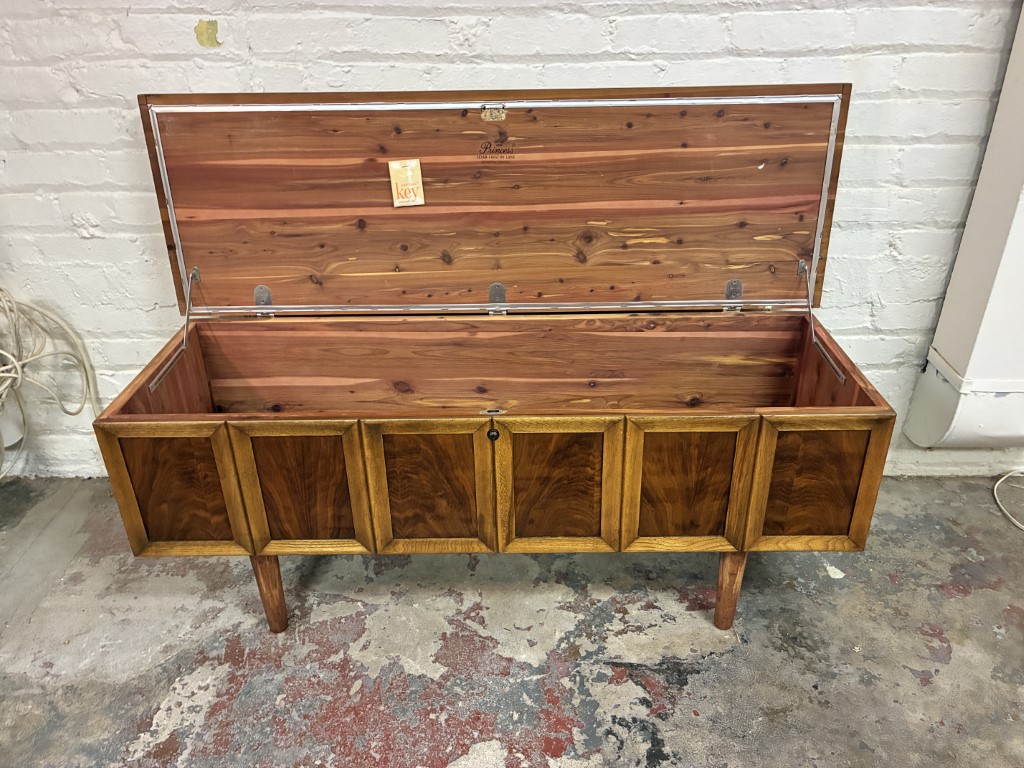 1964 Long & Low Lane Walnut "Princess" Cedar Chest - Image 4
