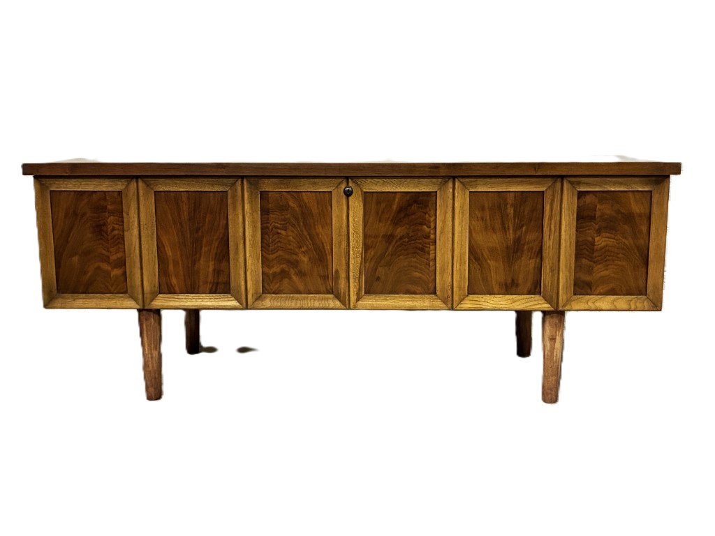 1964 Long & Low Lane Walnut "Princess" Cedar Chest - Image 7