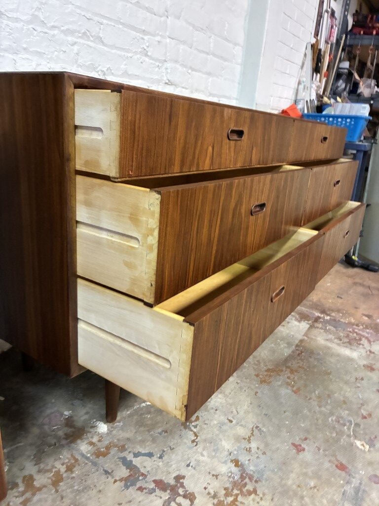 Danish Modern Low Rosewood Dresser by Falster - Image 5