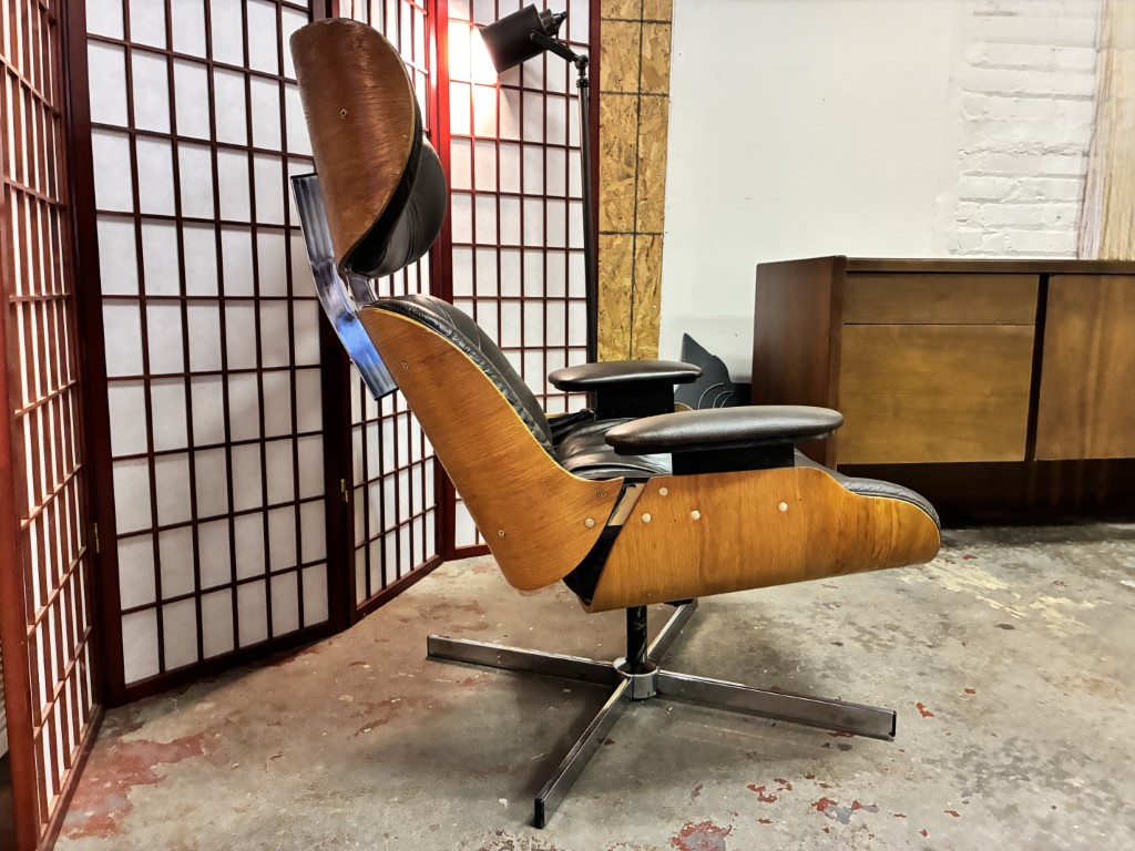 Authentic, Mid Century Modern, Restored Selig Bentwood Office Chair - Image 2