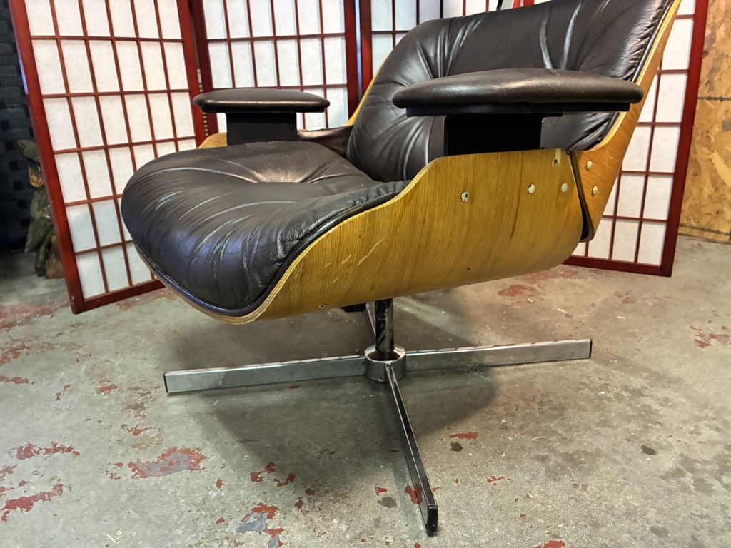 Authentic, Mid Century Modern, Restored Selig Bentwood Office Chair - Image 12