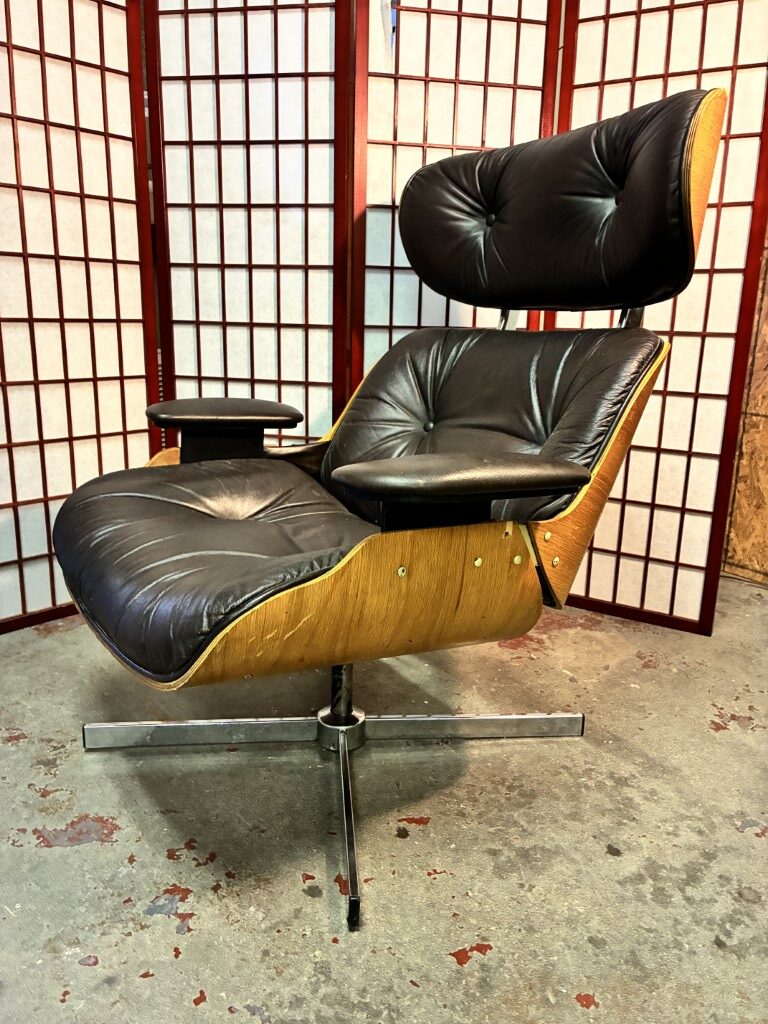 Authentic, Mid Century Modern, Restored Selig Bentwood Office Chair - Image 8